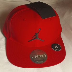 Nike Jordan Big Boys Youth Retro Jumpman Snapback Hat